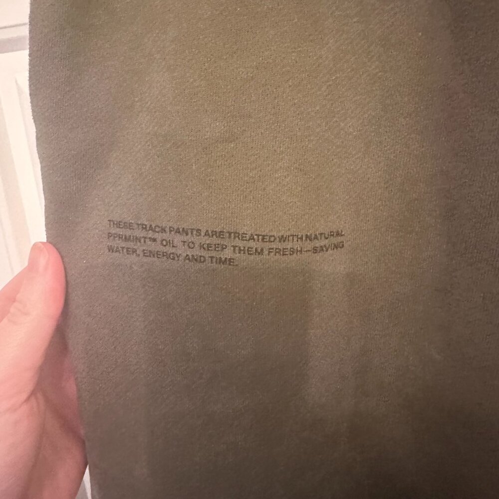 Pangaia sweatpants sz L